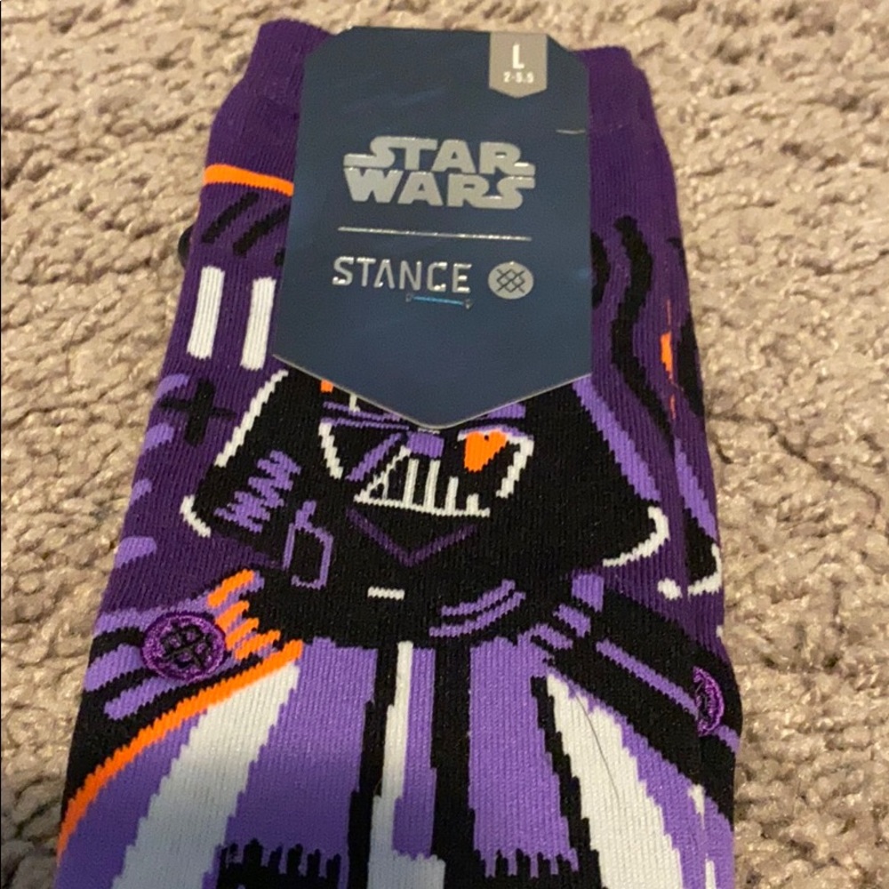 Youth Start Wars ed. Darth Vader Stance socks.